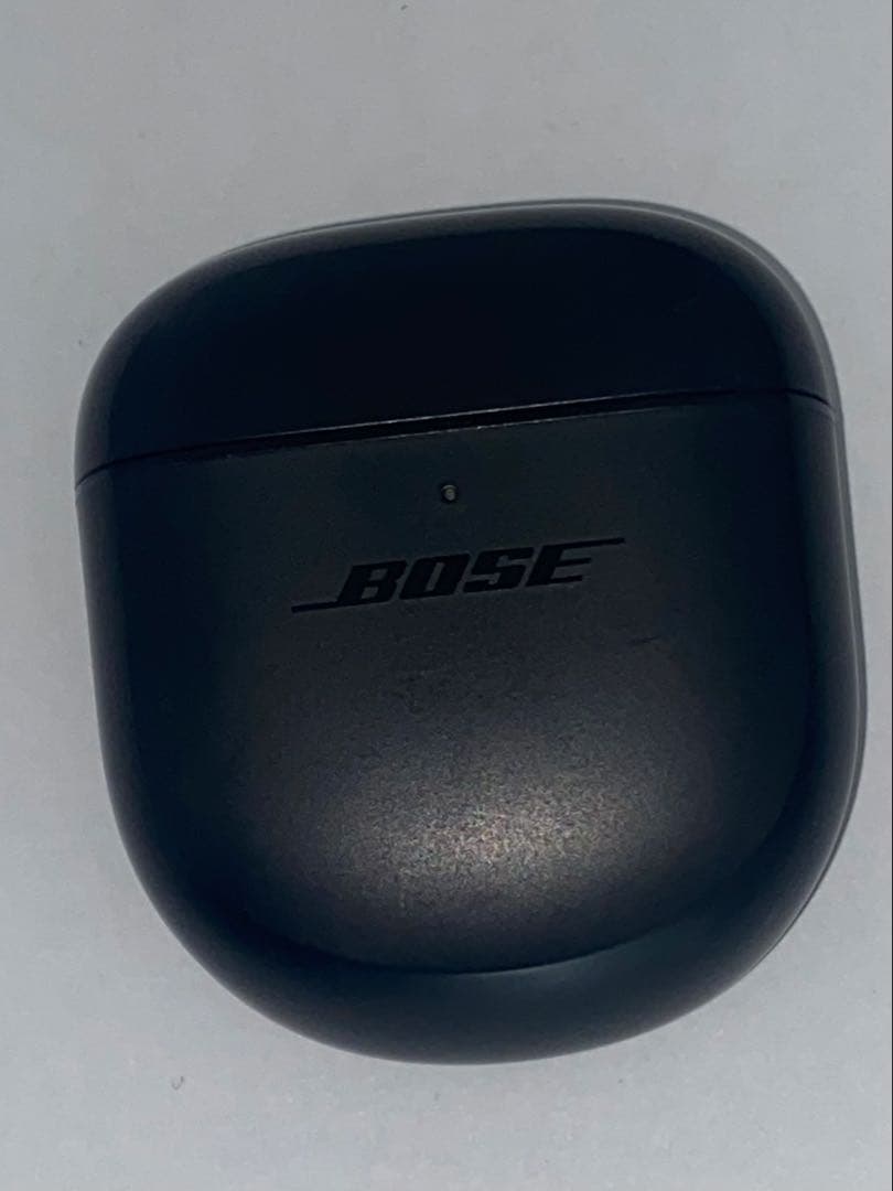 Bose ワイヤレスイヤホン 充電ケース付き
