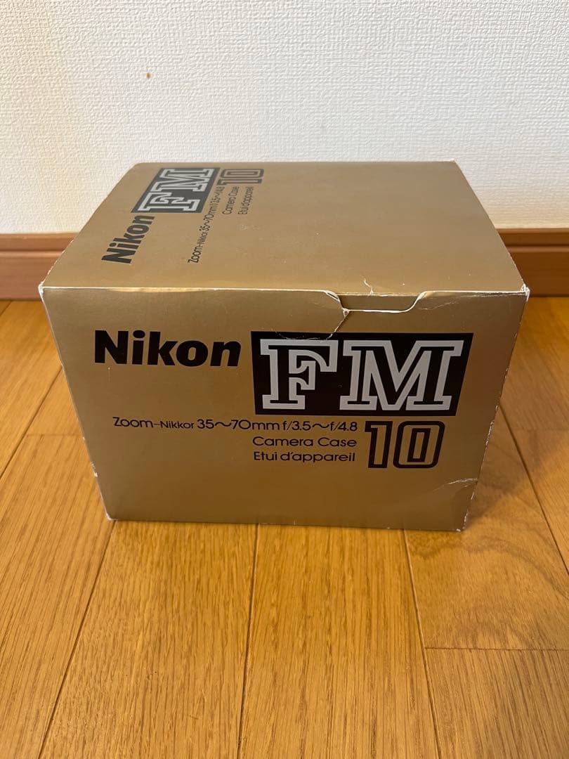 【新品未使用】Nikon FM10 フィルム一眼レフカメラ付属品完備　希少