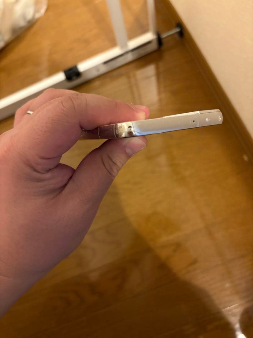 Samsung Galaxy S22ホワイト 本体のみ