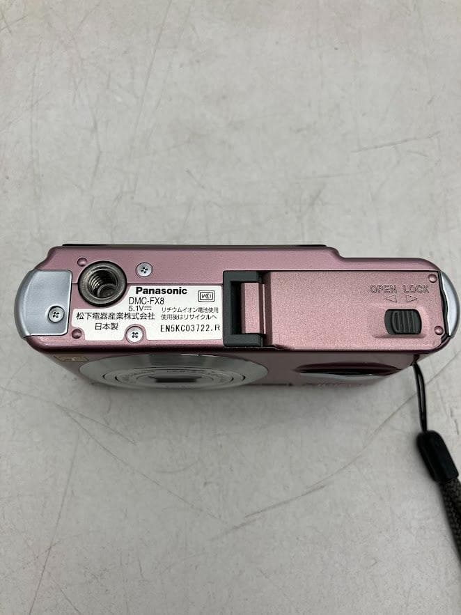 美品　Panasonic DMC-FX8 デジタルカメラ　ピンク
