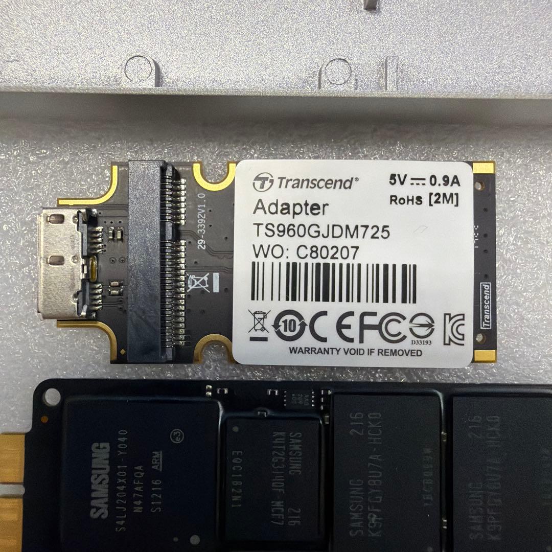 240GB Samsung SSD Apple純正 MacBook Pro内蔵品