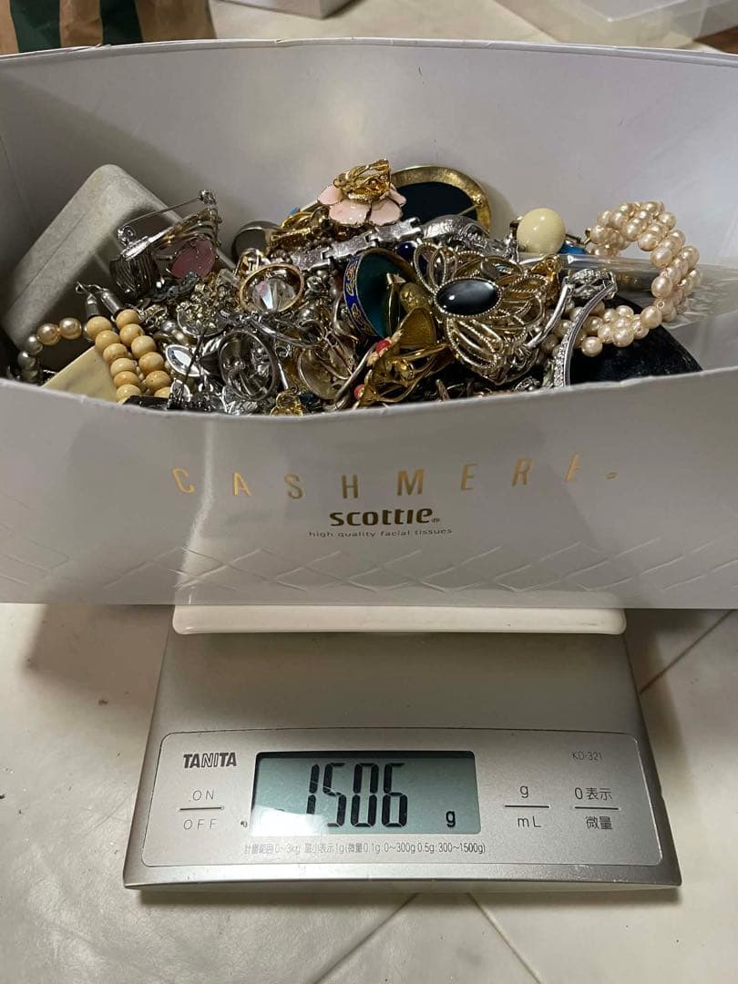 J*E様 金属製 アクセサリー ネックレス ブレスレット まとめ売り