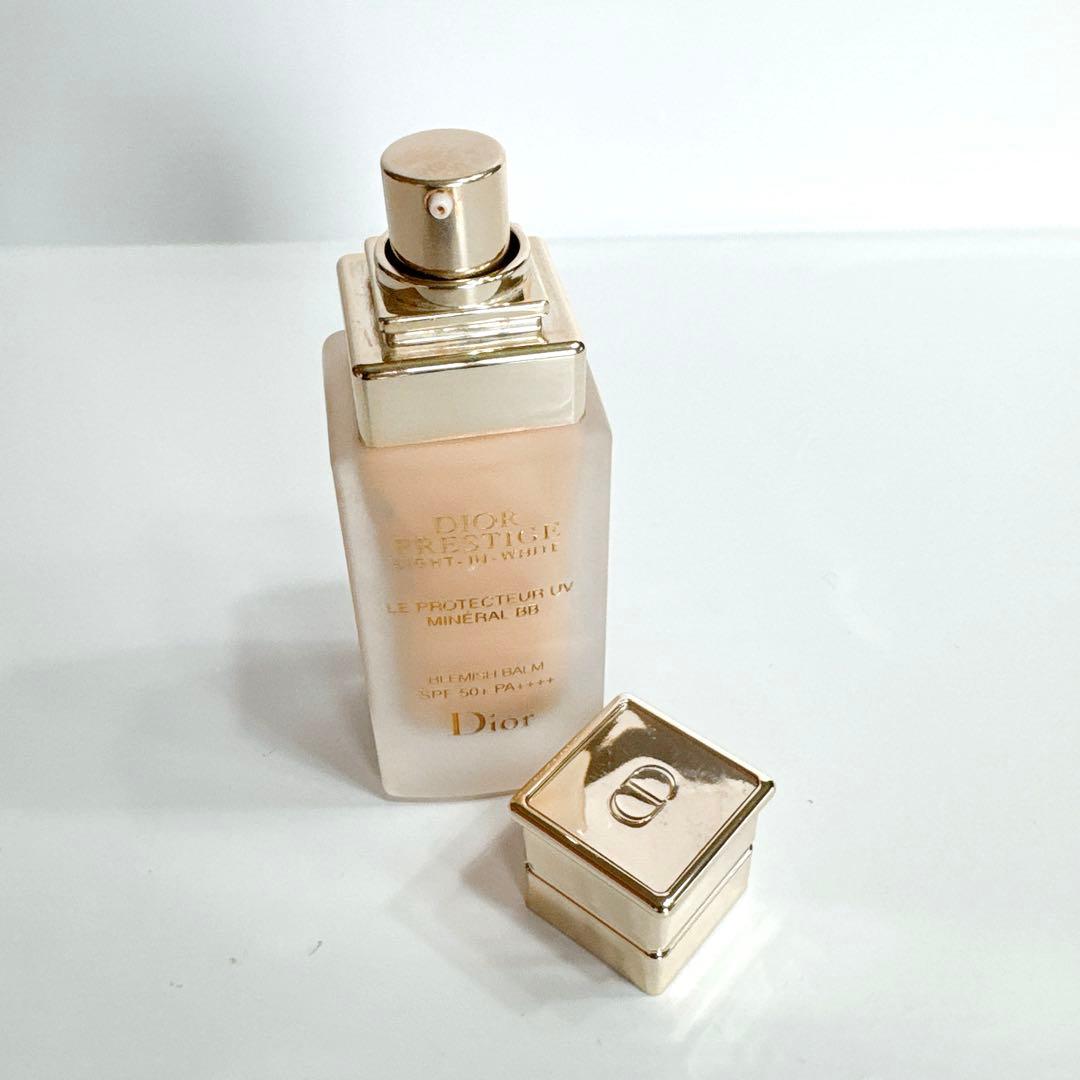 Dior プレステージ プロテクターミネラル BB 00 リキッドファンデ