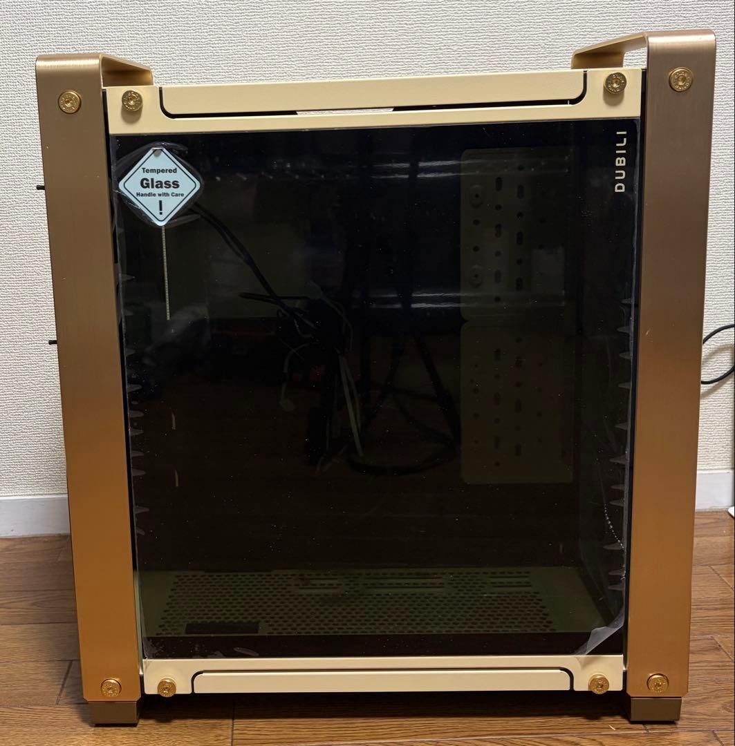 In Win DUBILI ATX PCケース 140mmファン×4付属
