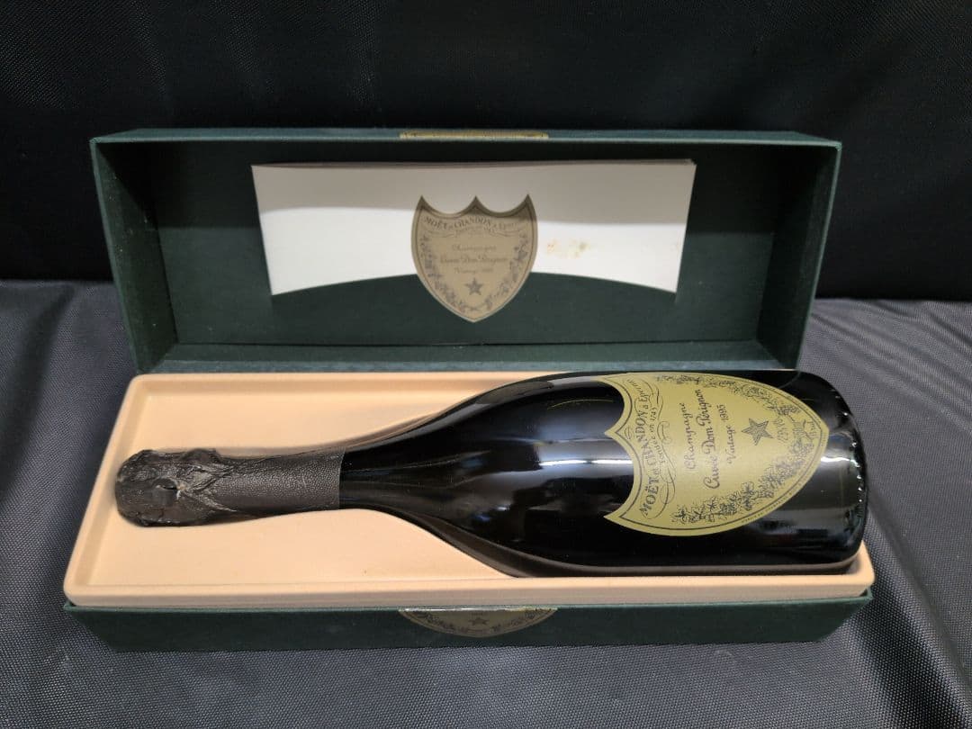 「ドン・ペリニヨンDom Pérignon」「ヴィンテージ 1995」M2685