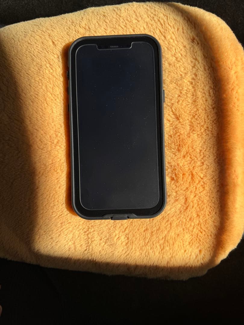 iPhone12 Pro Max 512GB バッテリー83%