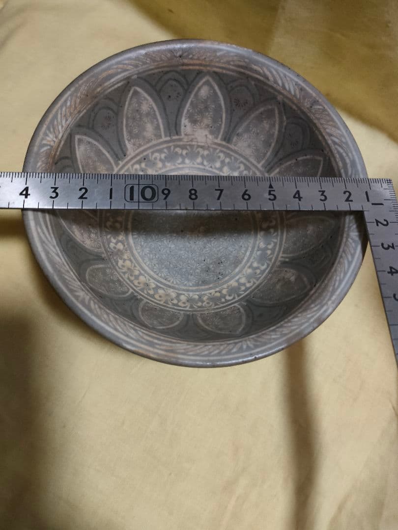 白黒象嵌粉青沙器　高麗茶碗　骨董アンティーク　李朝 asianantique