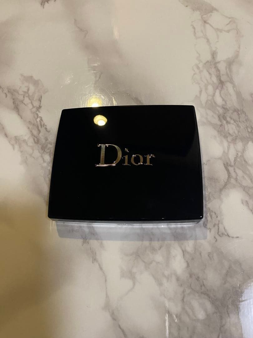 Dior 5 COULEURS COUTURE アイシャドウパレット　1947