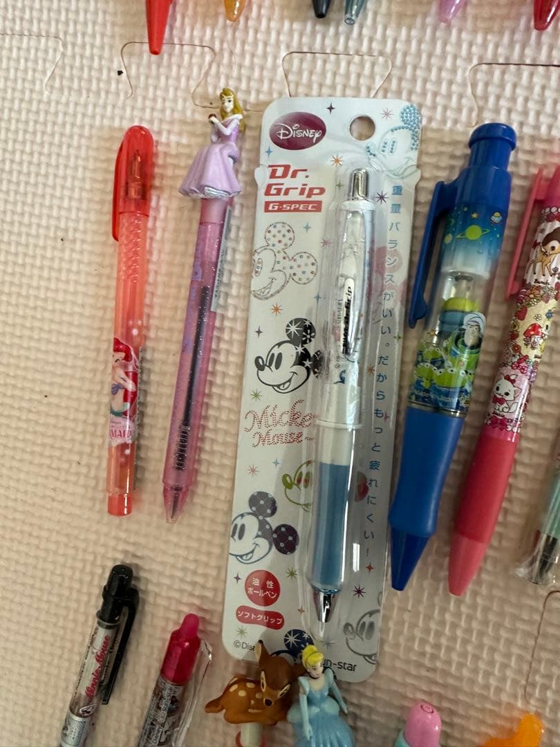 ディズニーボールペンセット 80本以上
