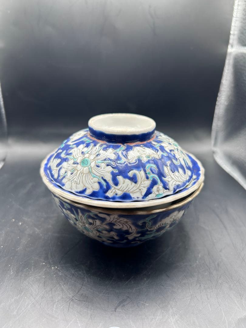 中国古玩 同治年製 粉彩 青地白花紋 蓋碗 三点セット（本体・蓋・台皿）骨董