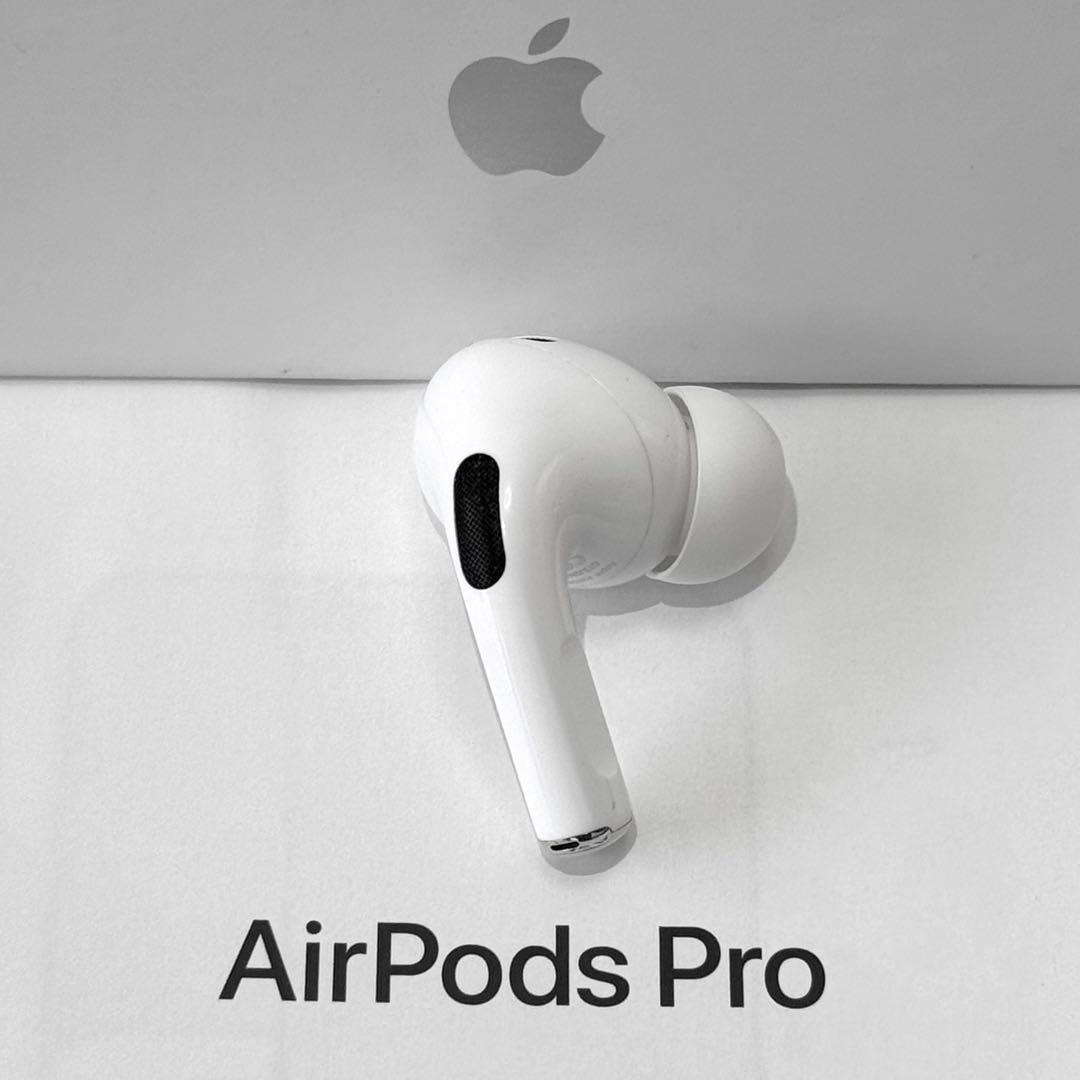 【美品】Apple AirPods Pro 第2世代 ライトニング 右耳のみ