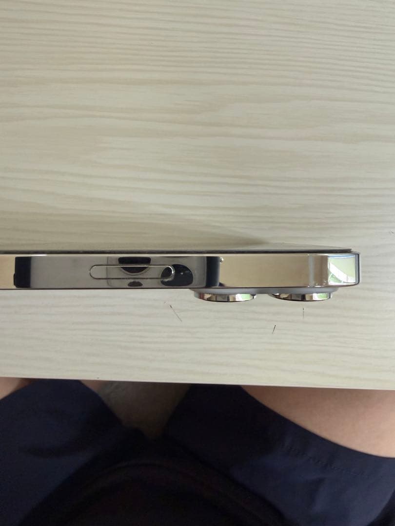 Apple iPhone 14Pro ホワイト