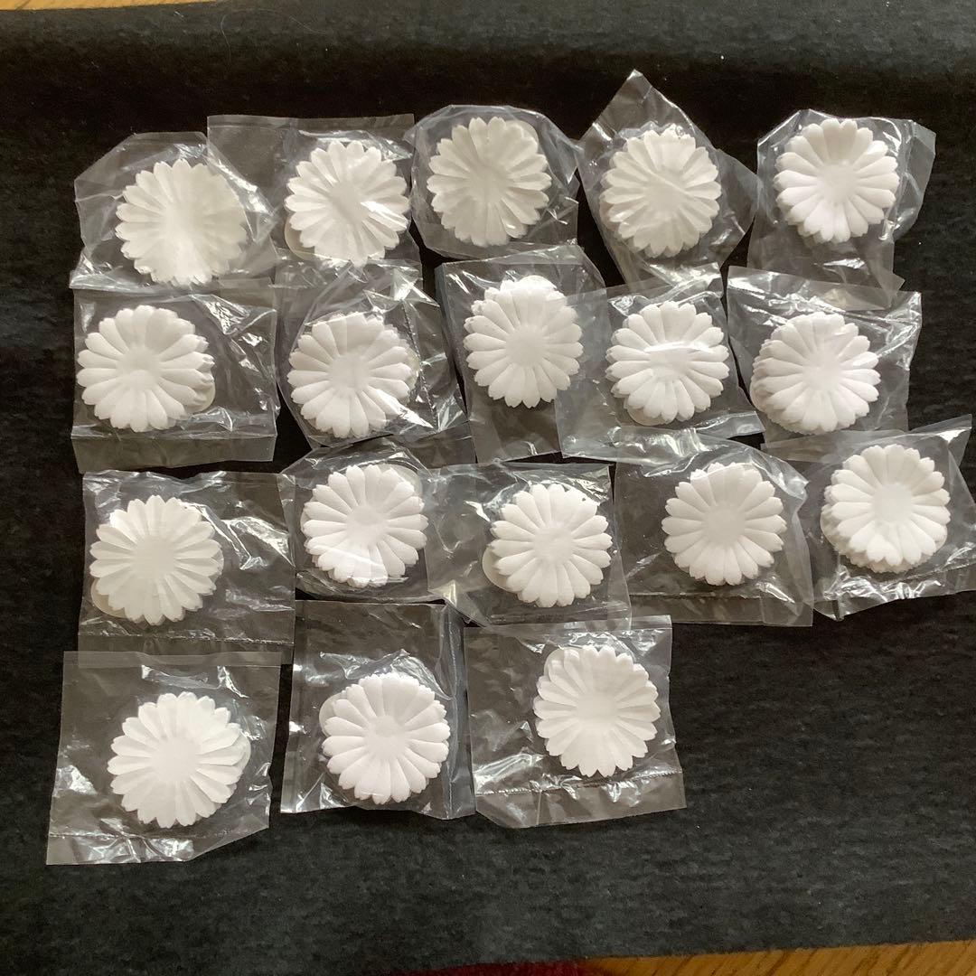 飯田深雪　抜き弁　カット弁　デージー　もめん　30枚×18袋　造花　未開封