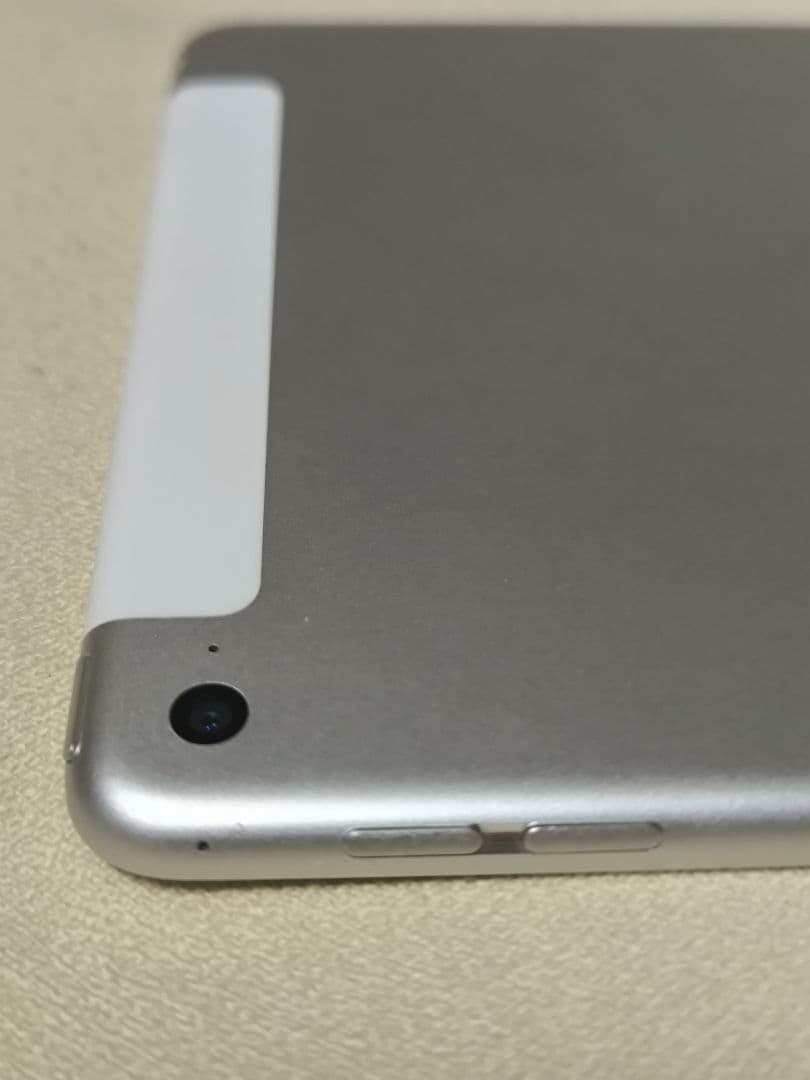 ジャンク Apple iPad mini4 128GB WiFi+セルラー