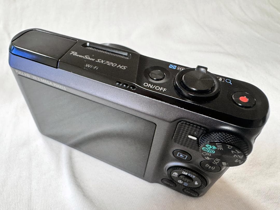 美品Canon PowerShot SX720 HS ブラック 光学40倍ズーム