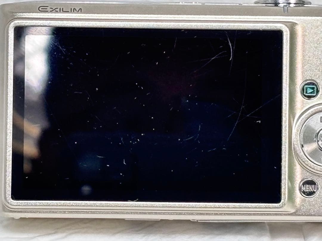 CASIO EXILIM EX-z100 10.1MP コンパクトデジタルカメラ