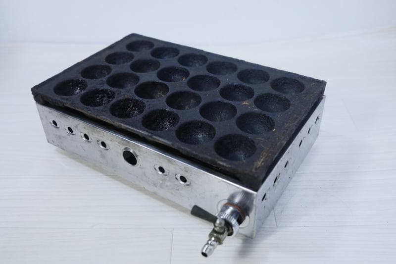 ★本格派　たこ焼き器　ジャンボ大玉24個