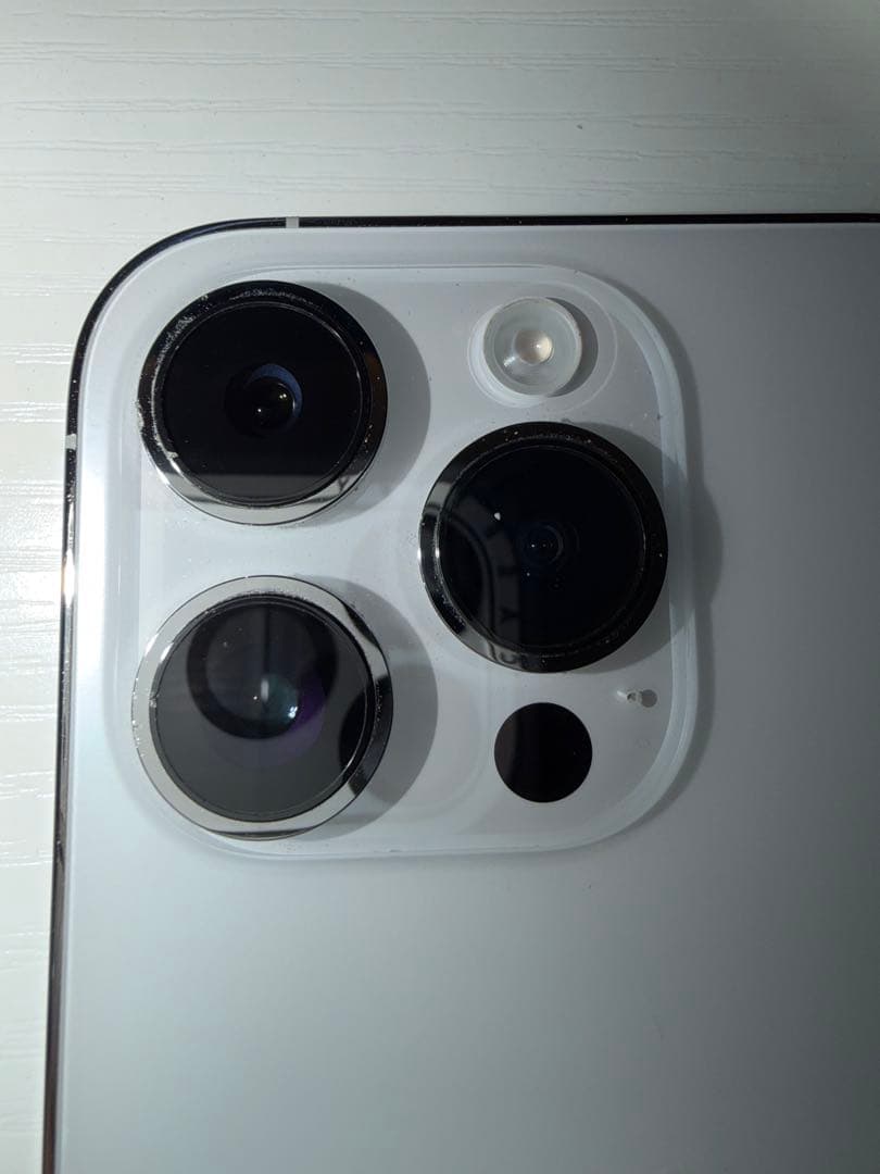 iPhone 14pro 本体SIMフリー マジックジョンガラス付き