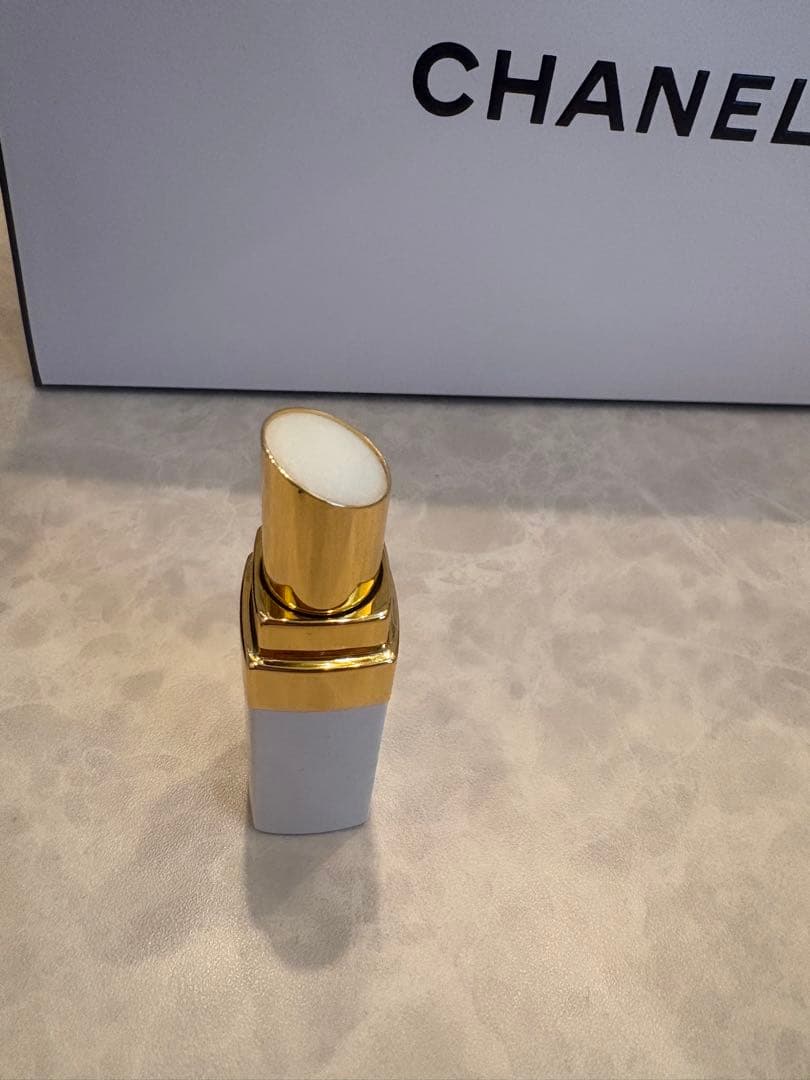 CHANEL ハンドクリーム & ホワイトリップバーム
