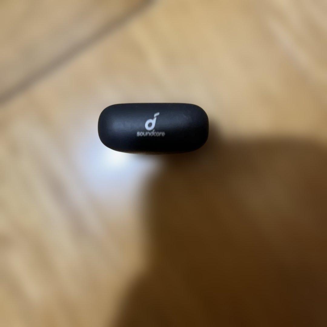ワイヤレスイヤホン ブラック 充電ケース付き