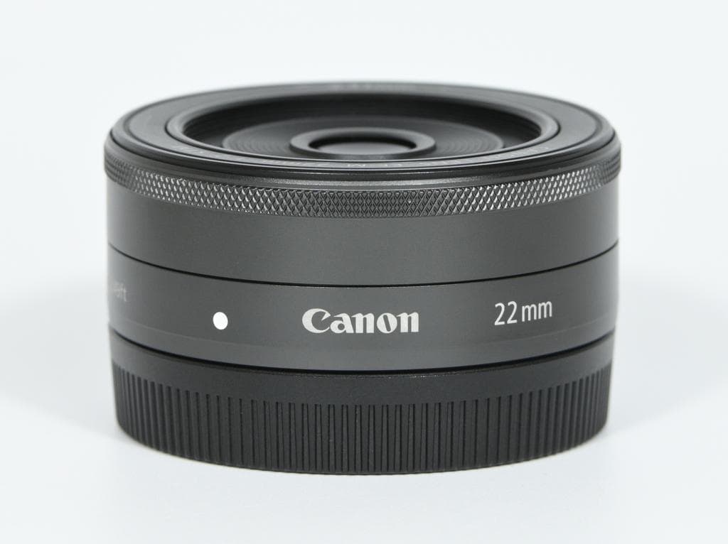 【美品】 キヤノン　Canon EF-M 22mm F2 STM