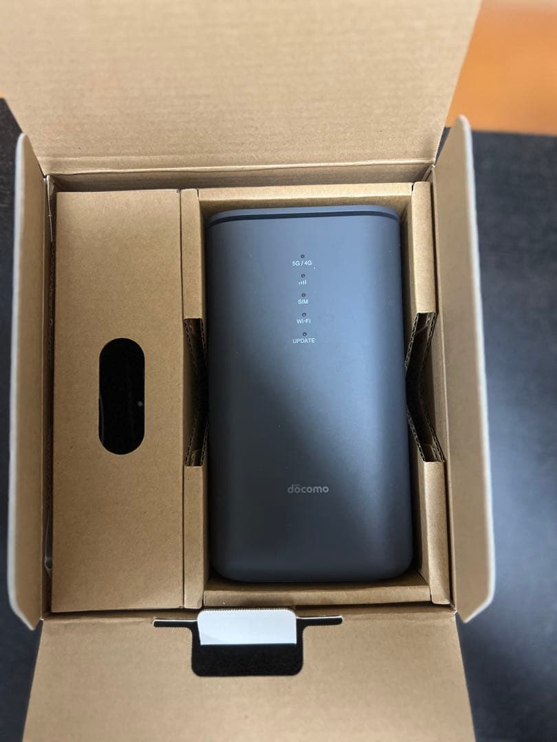 docomo 5Gルーター HR02