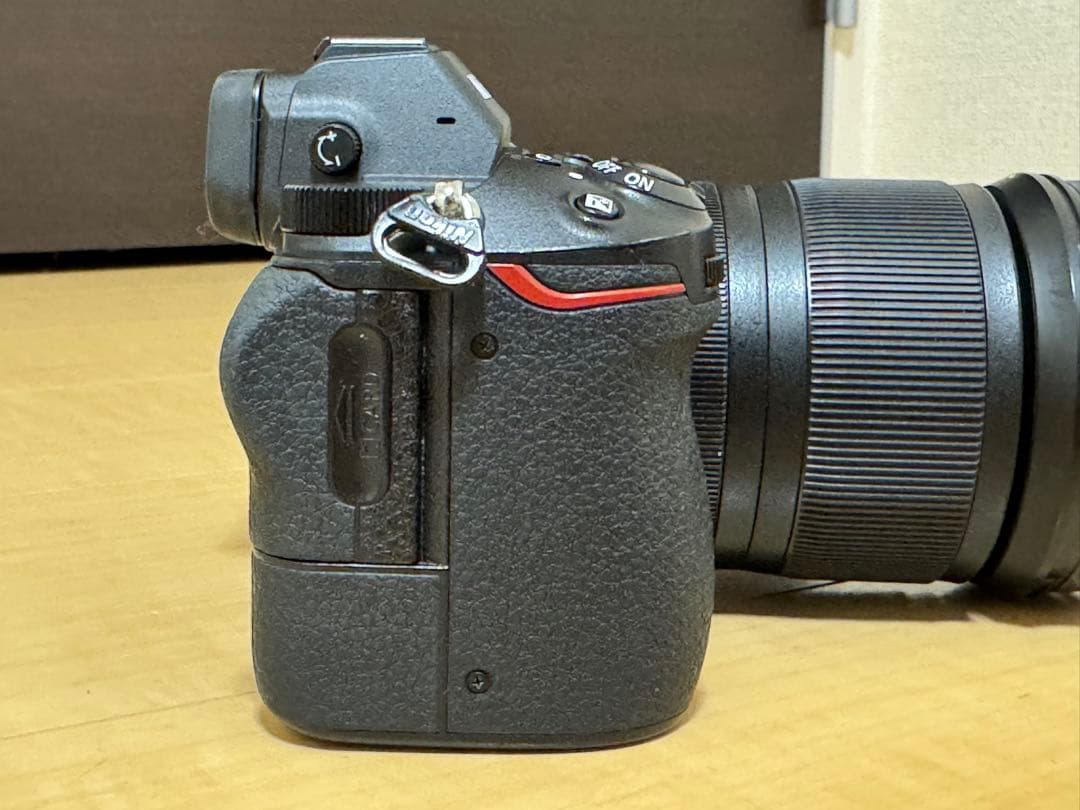 Nikon Z6 NIKKOR Z 24-70mm f/4 S ミラーレス