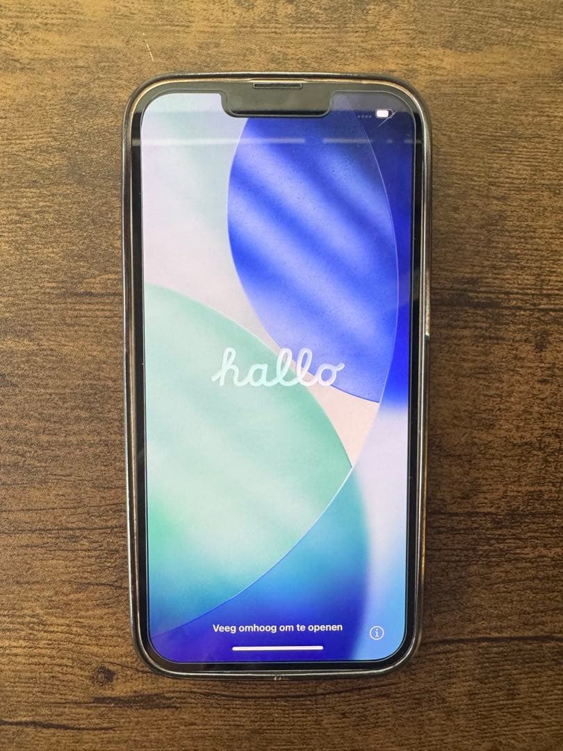 美品✨ Apple iPhone 13 スターライト 本体