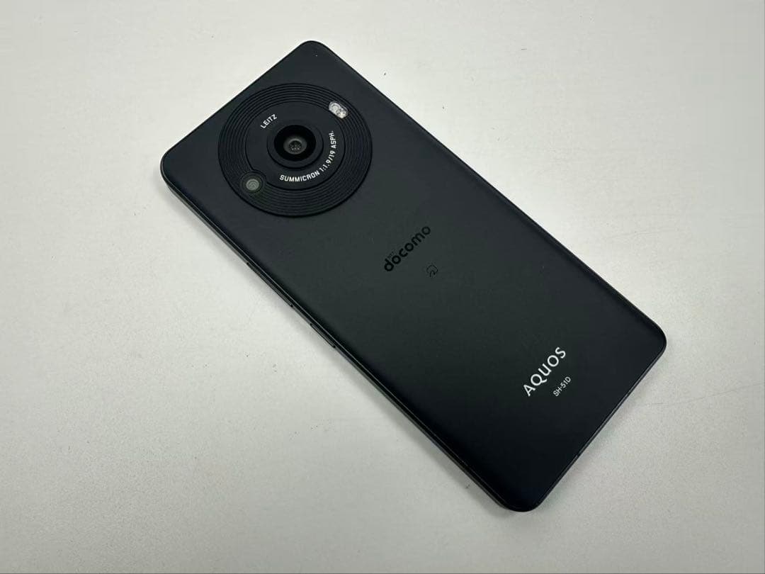 極美品 Aquos R8 pro docomo 256gb simフリー