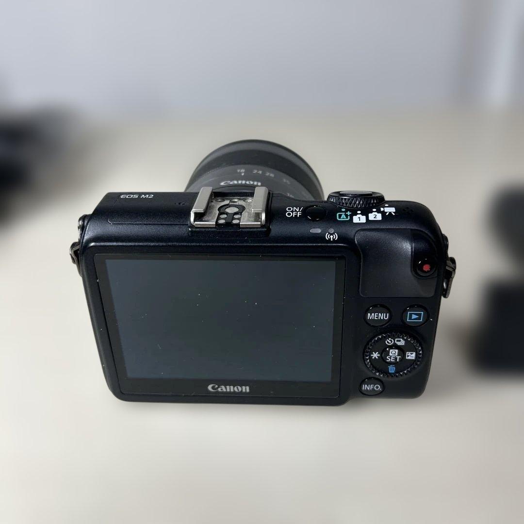 Canon EOS M2 ミラーレス一眼 18-55mm レンズ付き