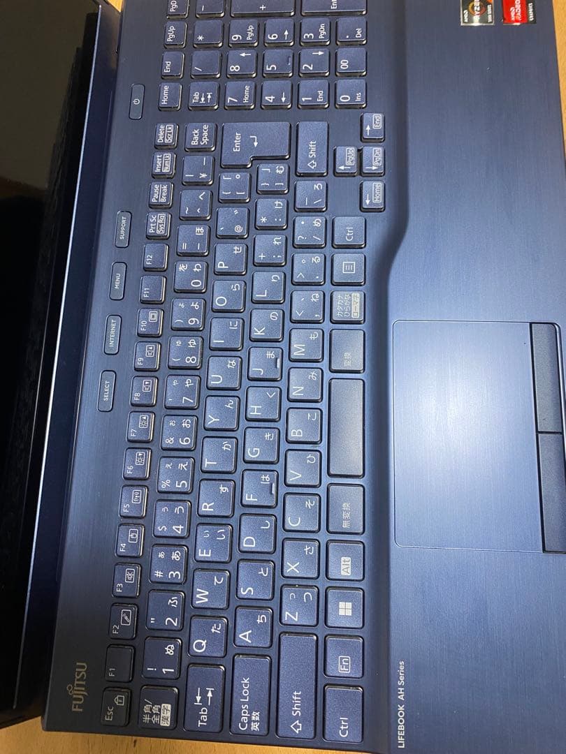 AMD Ryzen 7 5700U ノートPC 8GB RAM