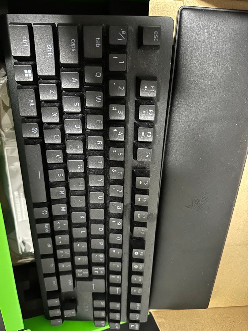 Razer Huntsman Tenkeyless ゲーミングキーボード