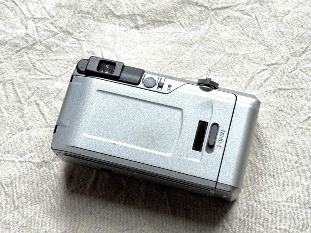 ⌘完動品！ 電池付き、作例あり！ Konica Lexio 70⌘