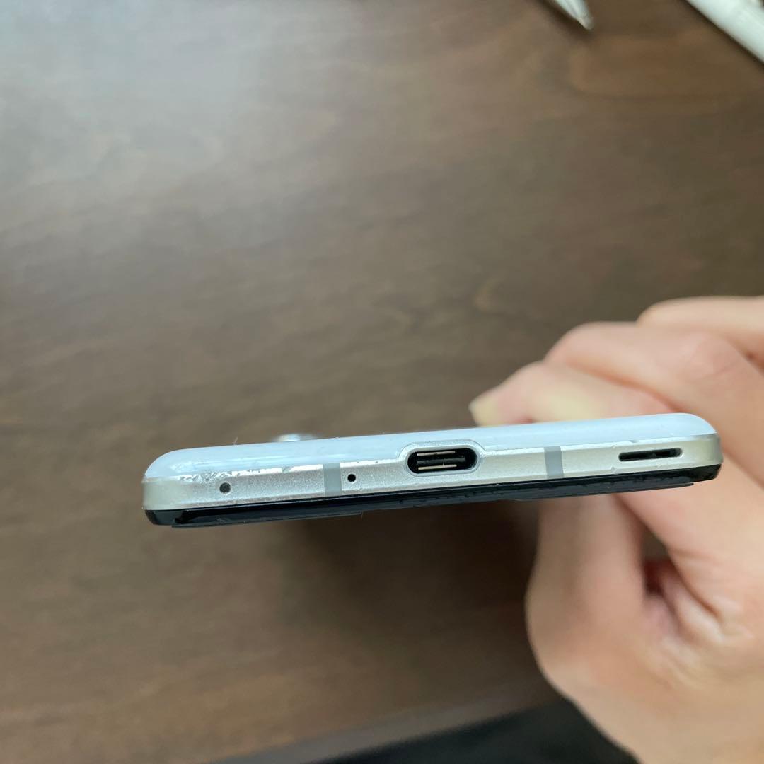 AQUOS R5G オーロラホワイト 256GB 大画面 カバー フィルム付