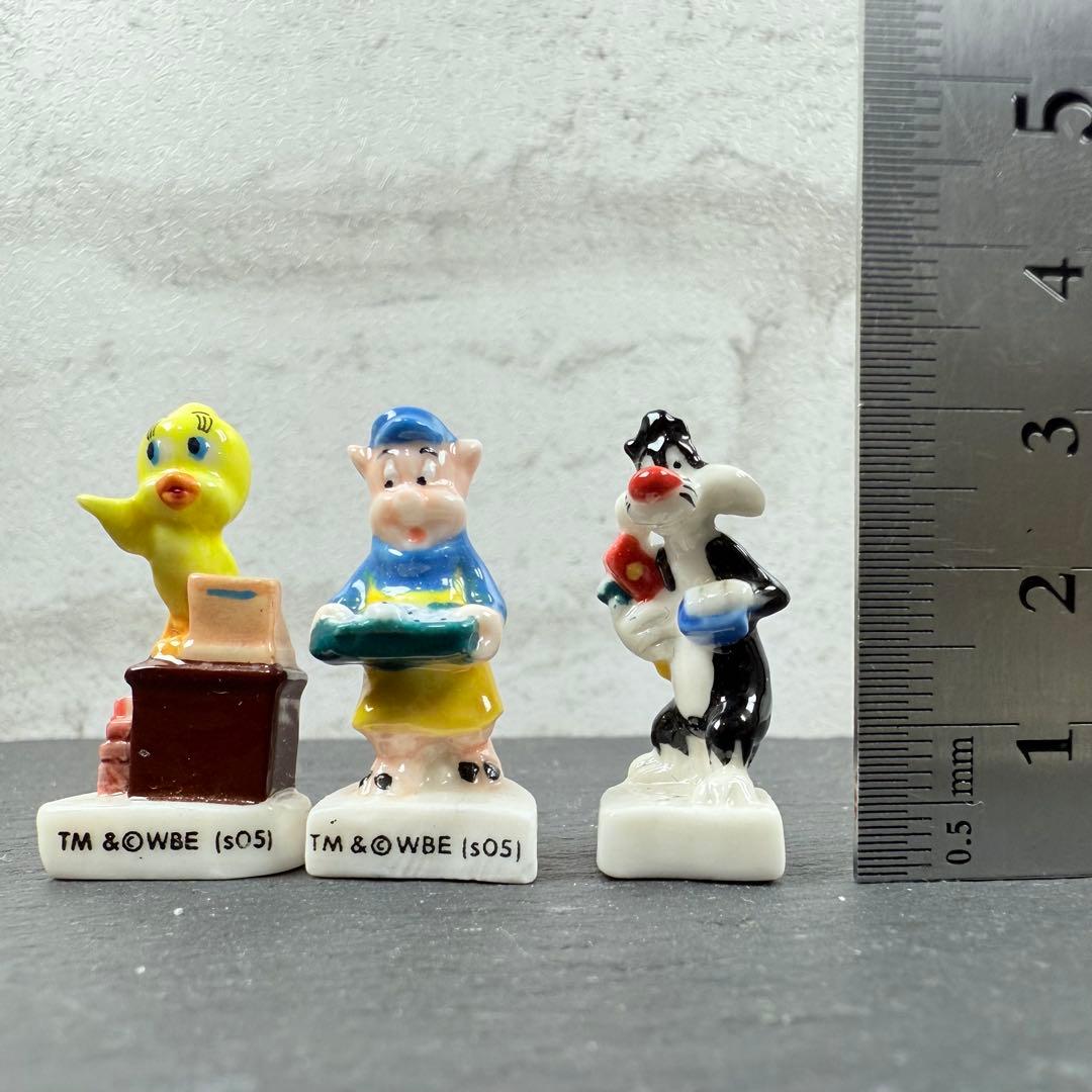 フランス ルーニーテューンズ キャラクター フェーブ フェーヴ 11体セット