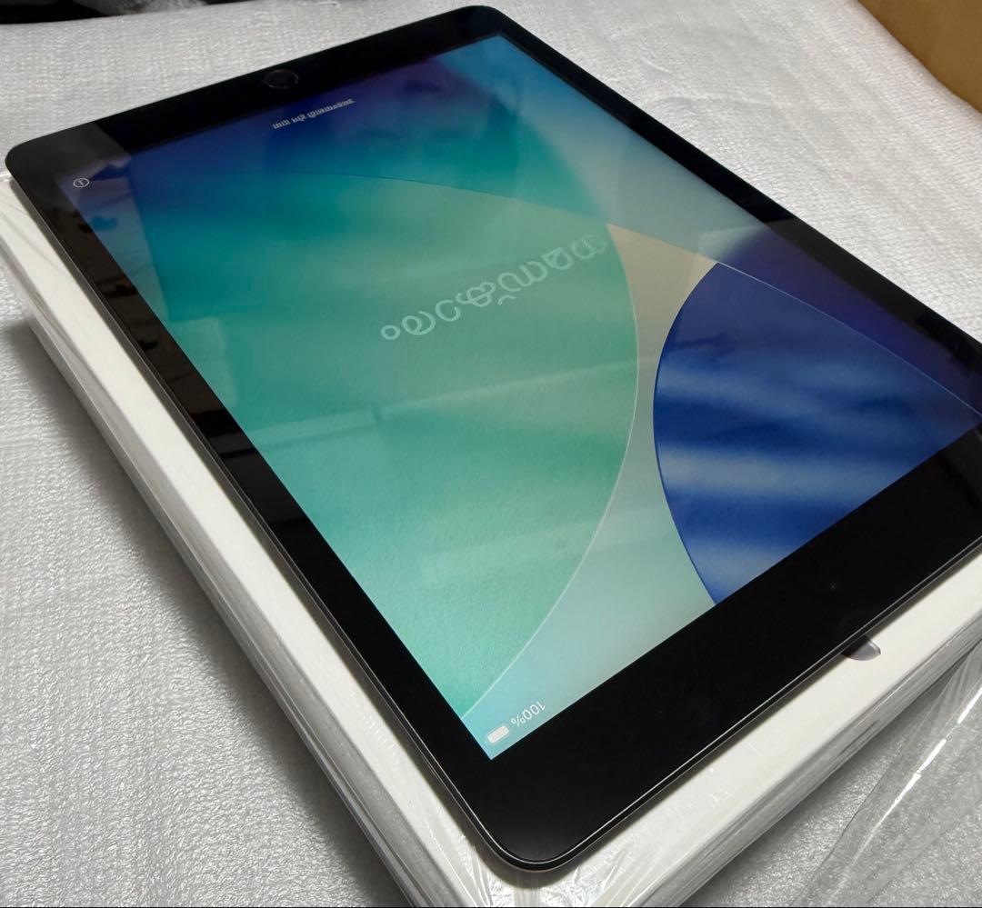 美品　iPad 第9世代 10.2インチ64GB スペースグレー