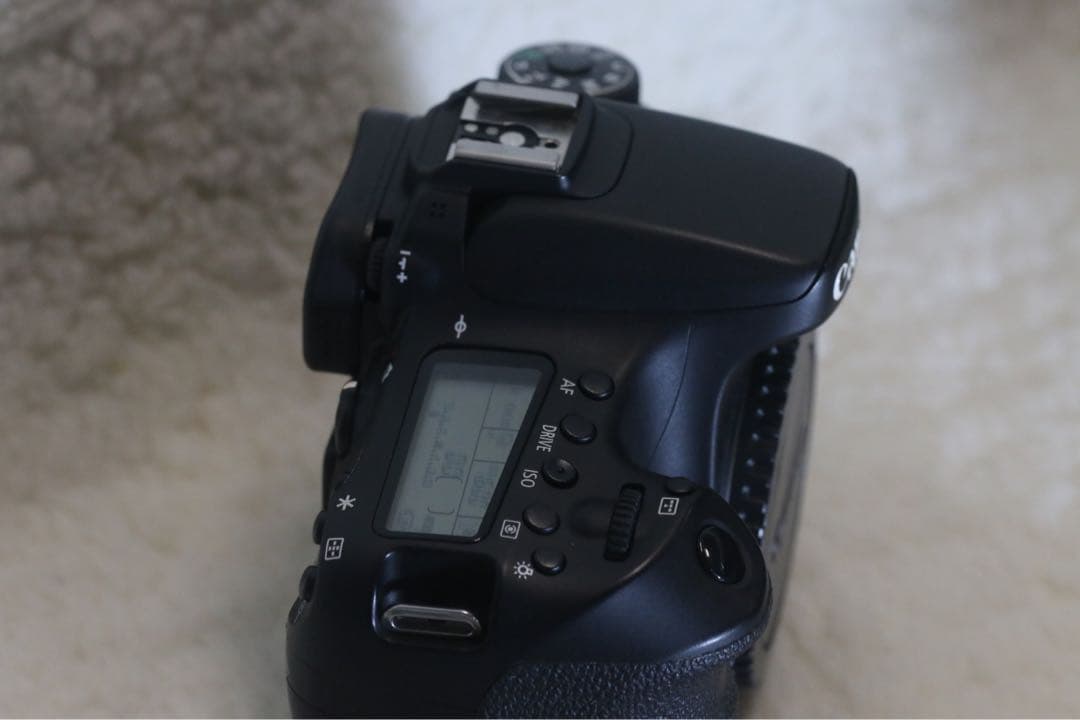 ⭐️美品⭐️ Canon キヤノン EOS 70D ボディ シャッター