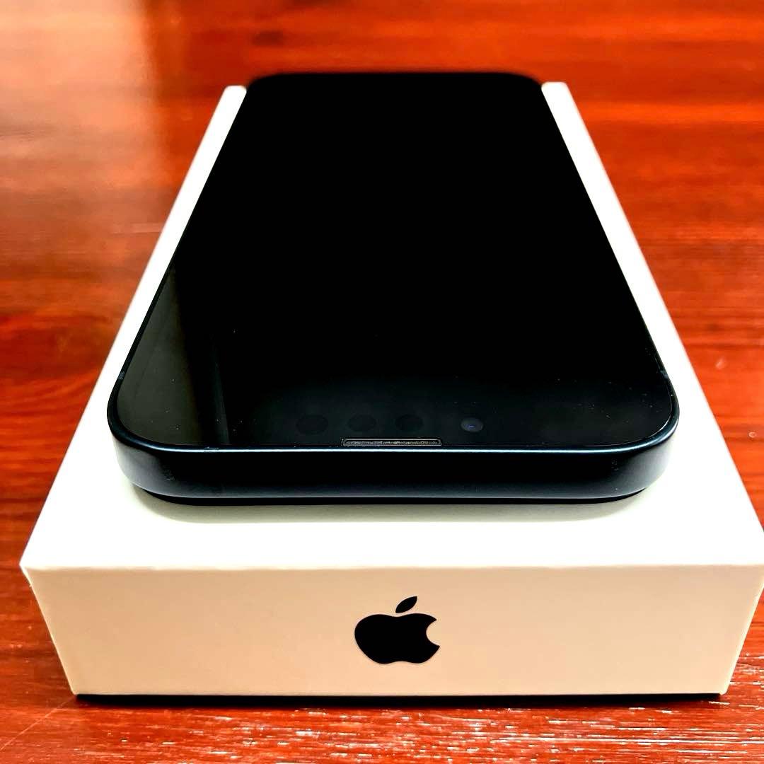 iPhone 13 ミッドナイト 『バッテリー85%あり　美品』週末価格です！