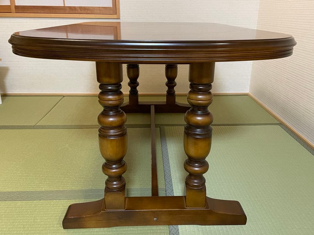 カリモク家具 コロニアル ダイニングテーブル