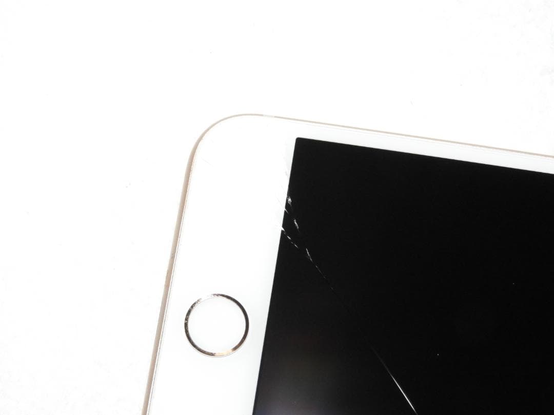 iPhone8 Plus 256GB A1898 MQ9Q2J/A SIMフリー