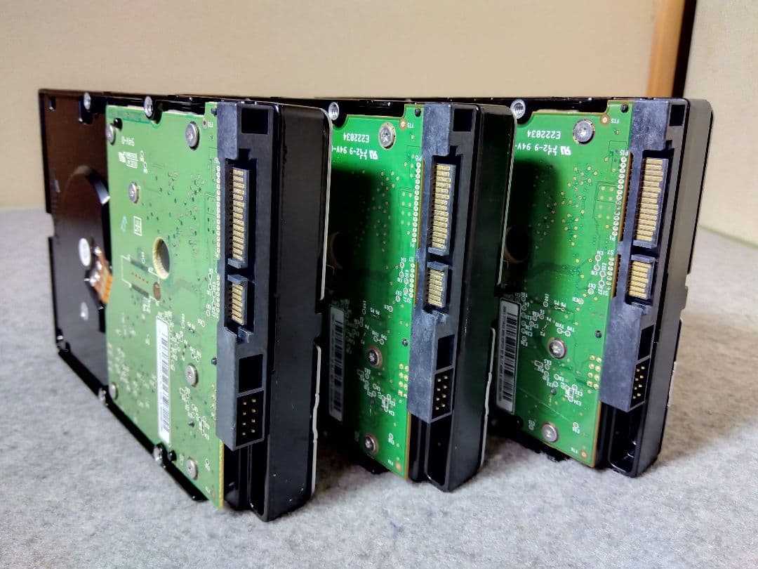 WD 2TB ( WD20EADS ) 3台