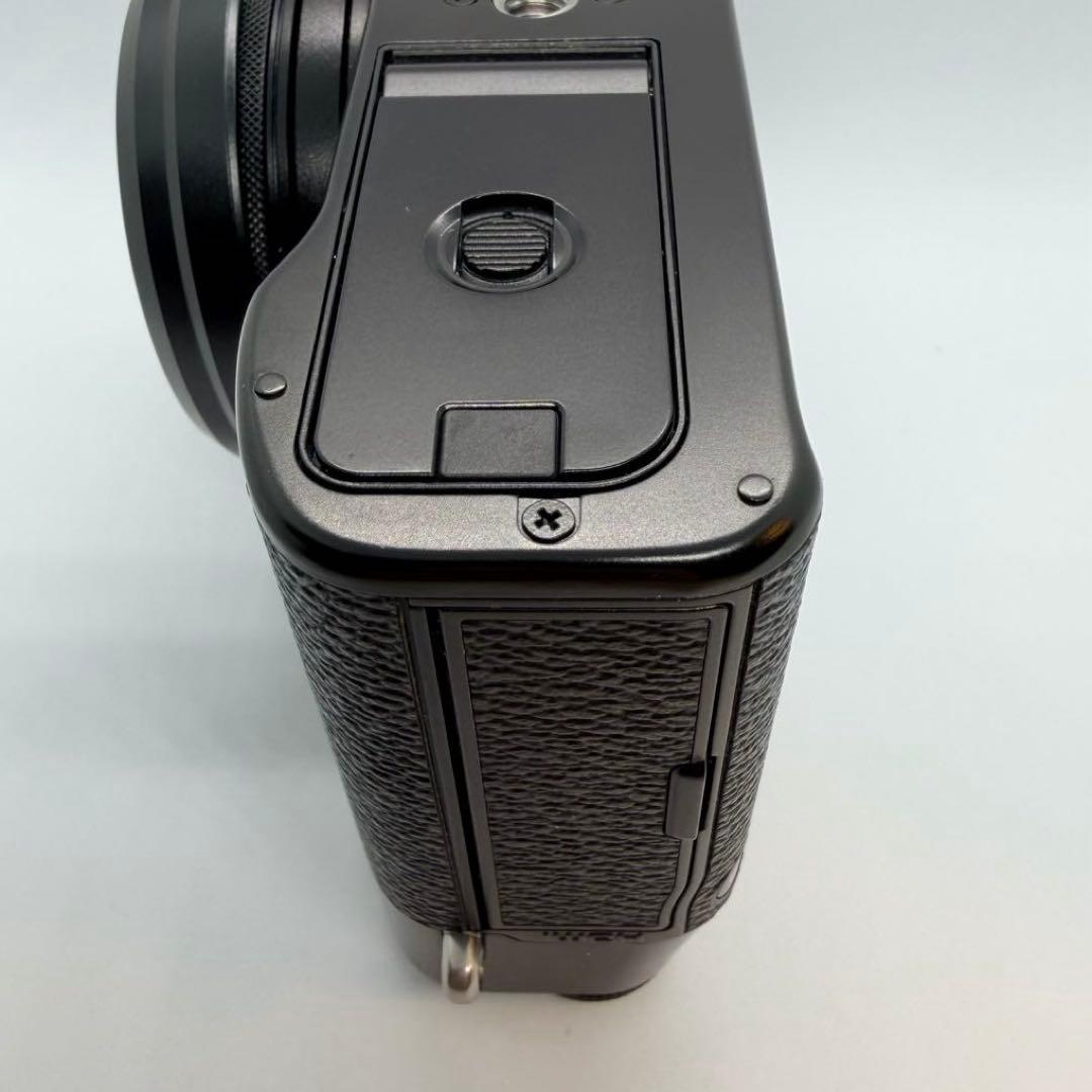 【美品】FUJIFILM X100V ブラック 付属品完備