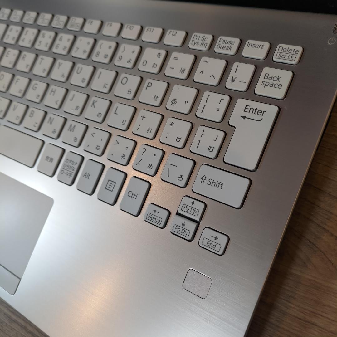 【超希少&美品】VAIOホワイト　オフィス付きノートパソコンWindows11