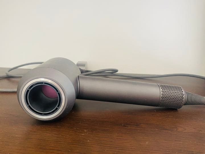 dyson ドライヤー本体のみ