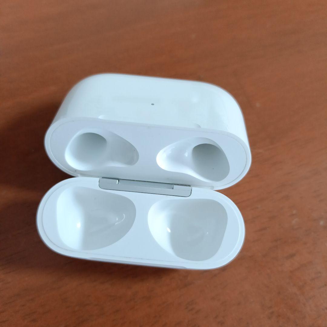 Apple AirPods3 本体 充電ケース付き
