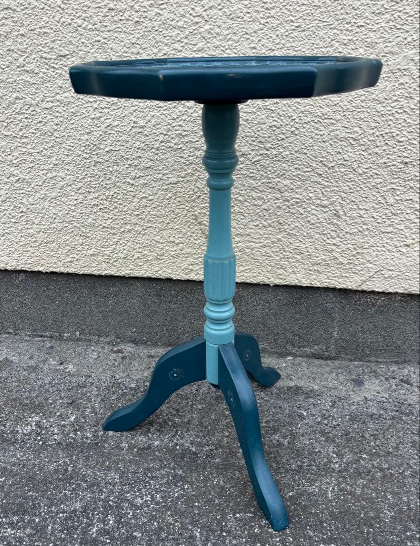 トールペイント作品　ワインテーブル
