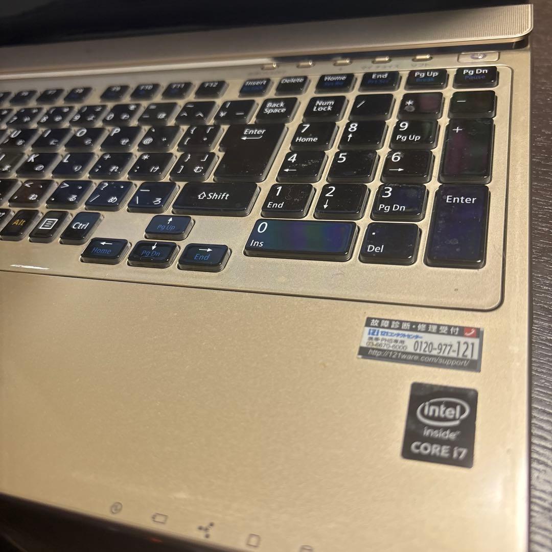 Windows11ノートパソコン　NEC LaVie NS750/B I7