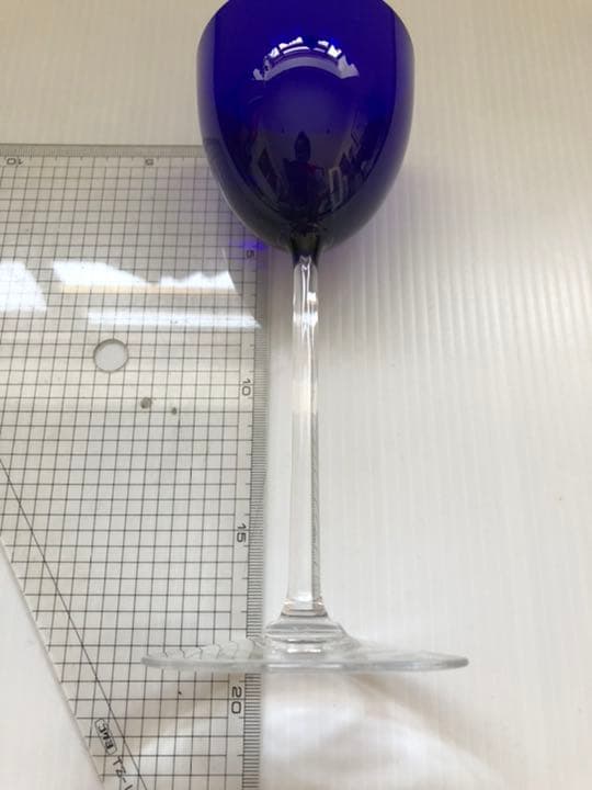バカラ　ブルーワイングラス