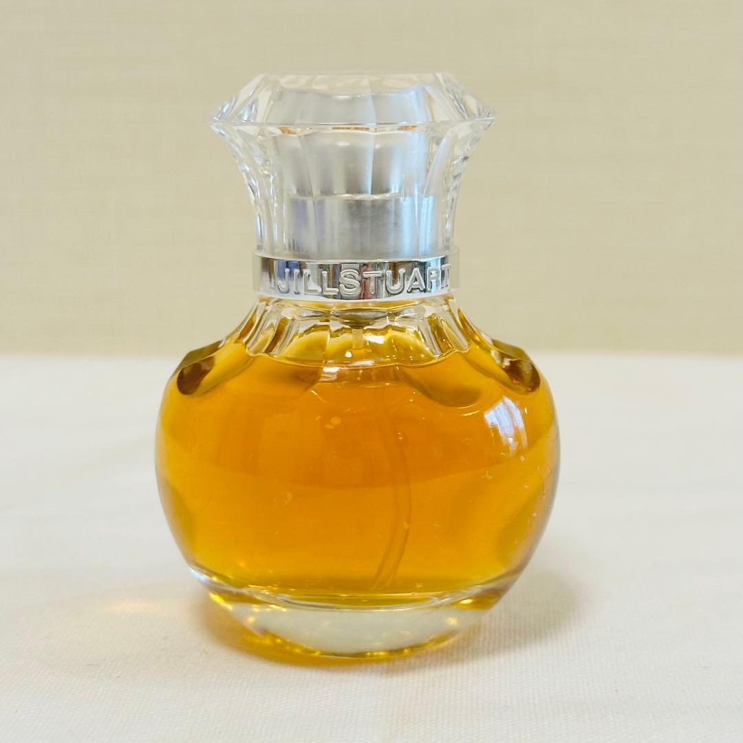 新品　ジルスチュアート　ヴァニラ　ラスト　オードパルファム　香水　30ml