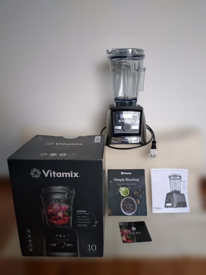 Vitamix 多機能ブレンダー デジタルパネル付き　A3500